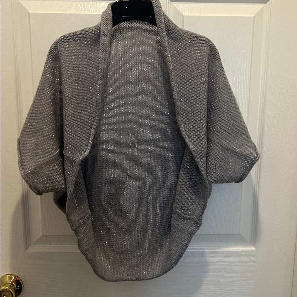 H&M Silver/Gray Women's Shoulder wrap